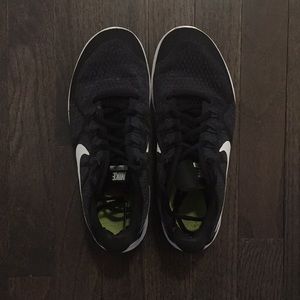 Women’s Black Nike Frees